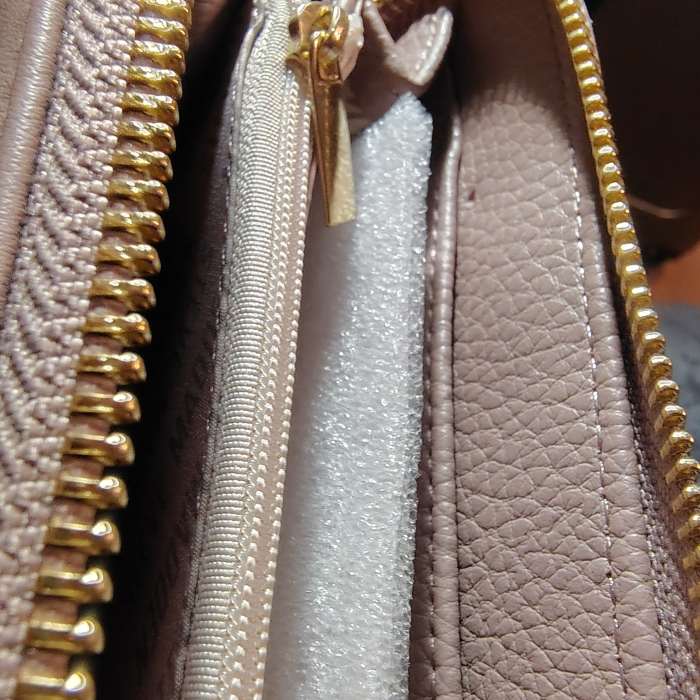 Steve Madden Tan Clutch - Picture 4 of 4